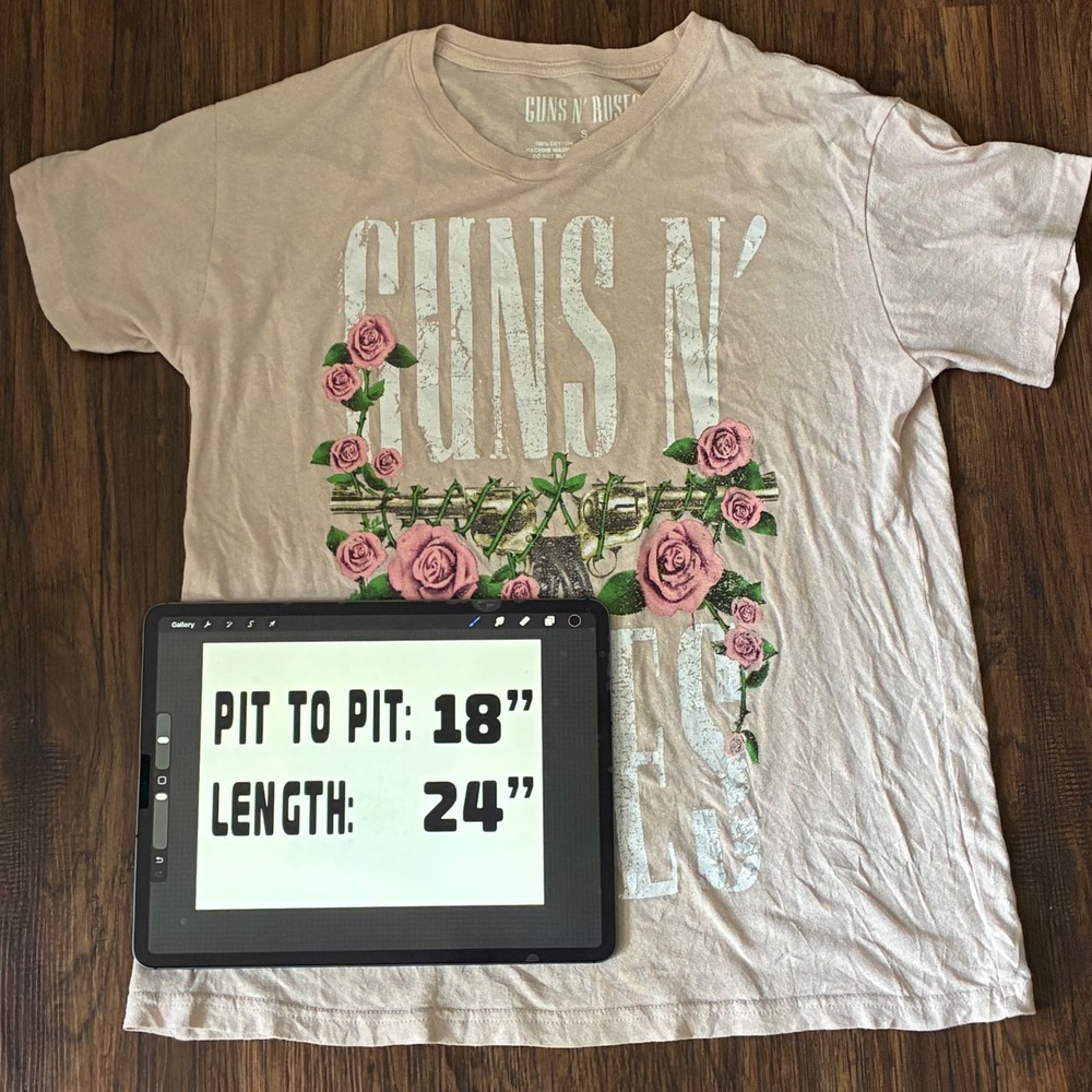 Guns N Roses T Shirt Top Womens Size Small Pink Vintage Style Rock‎ Band Tee - Picture 2 of 7